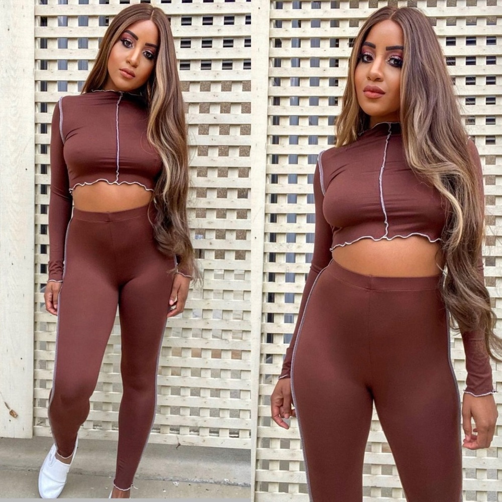 Crop top and leggings set
